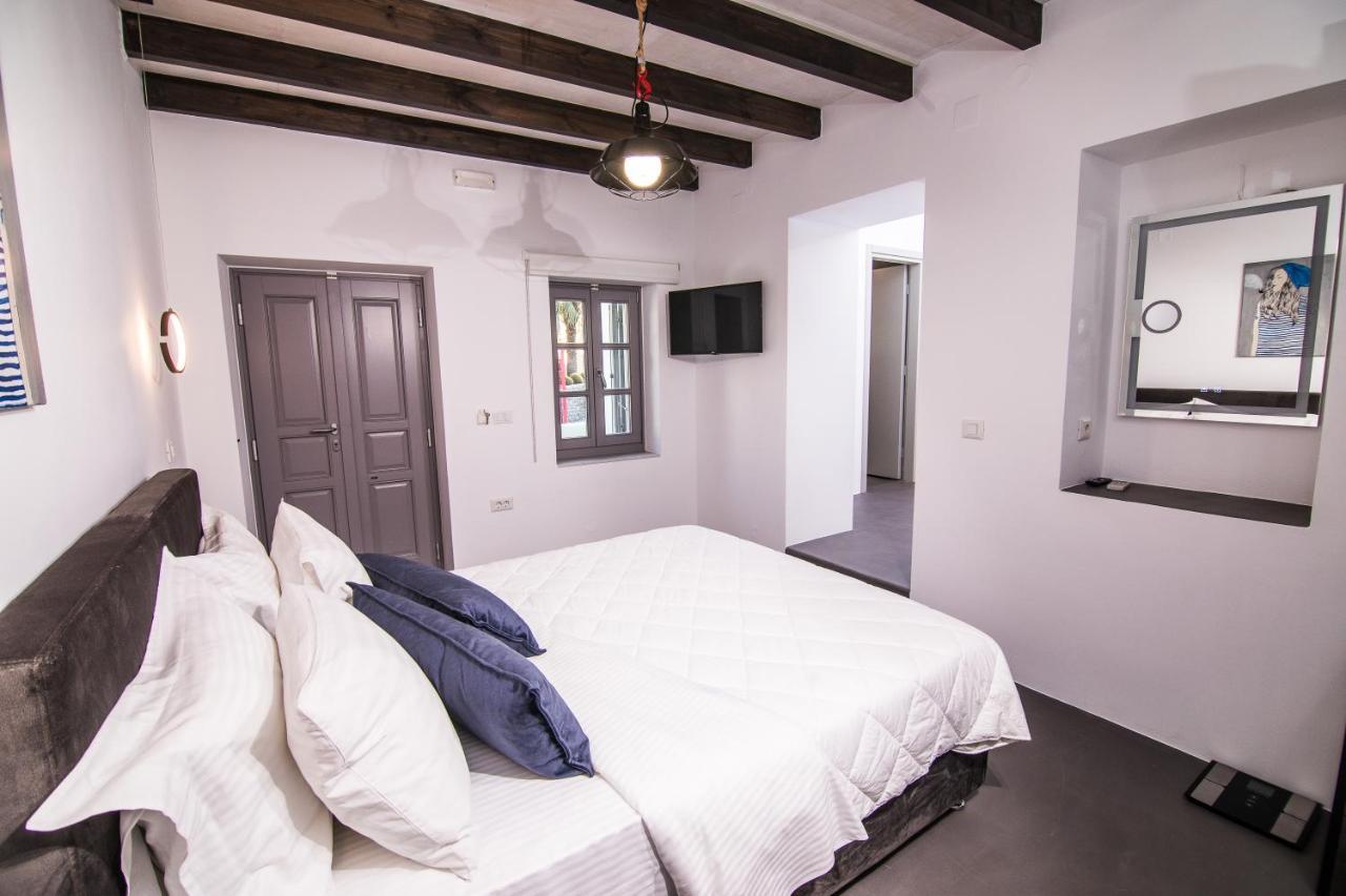 Ferienwohnung Ialemos Group Symi Exterior foto